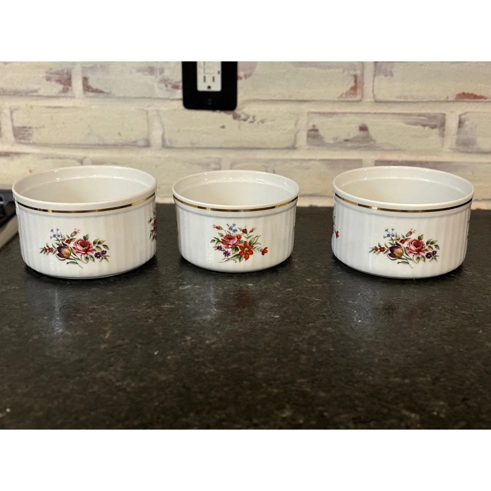Worcester Oven China Floral Gold Trim‎ Set of 3 Fine Ovenware